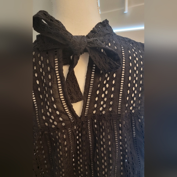 Black Lace Top "Cotton" - Picture 2 of 3